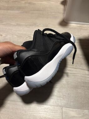Nike Air Jordan 11 Retro Low GS - space jams